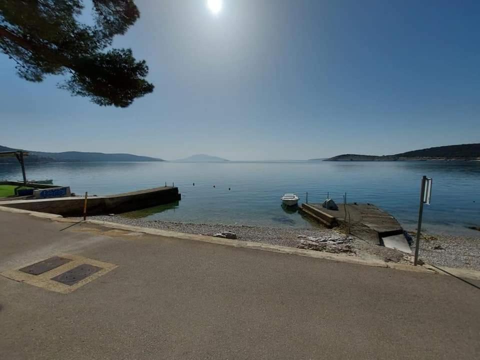 Seaside Dunka Apartment Martinšćica Eksteriør bilde